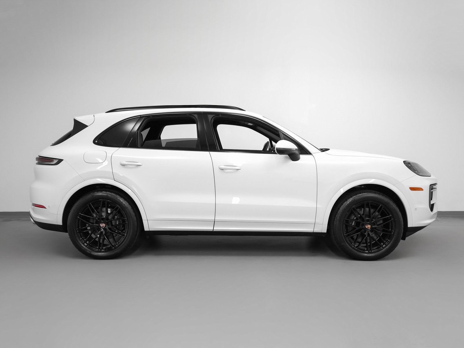 2025 Porsche Cayenne Base
