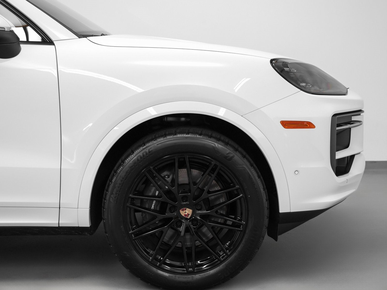 2025 Porsche Cayenne Base