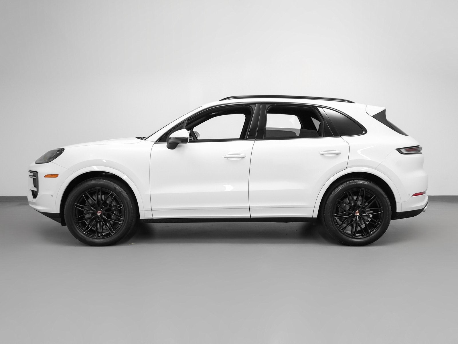 2025 Porsche Cayenne Base