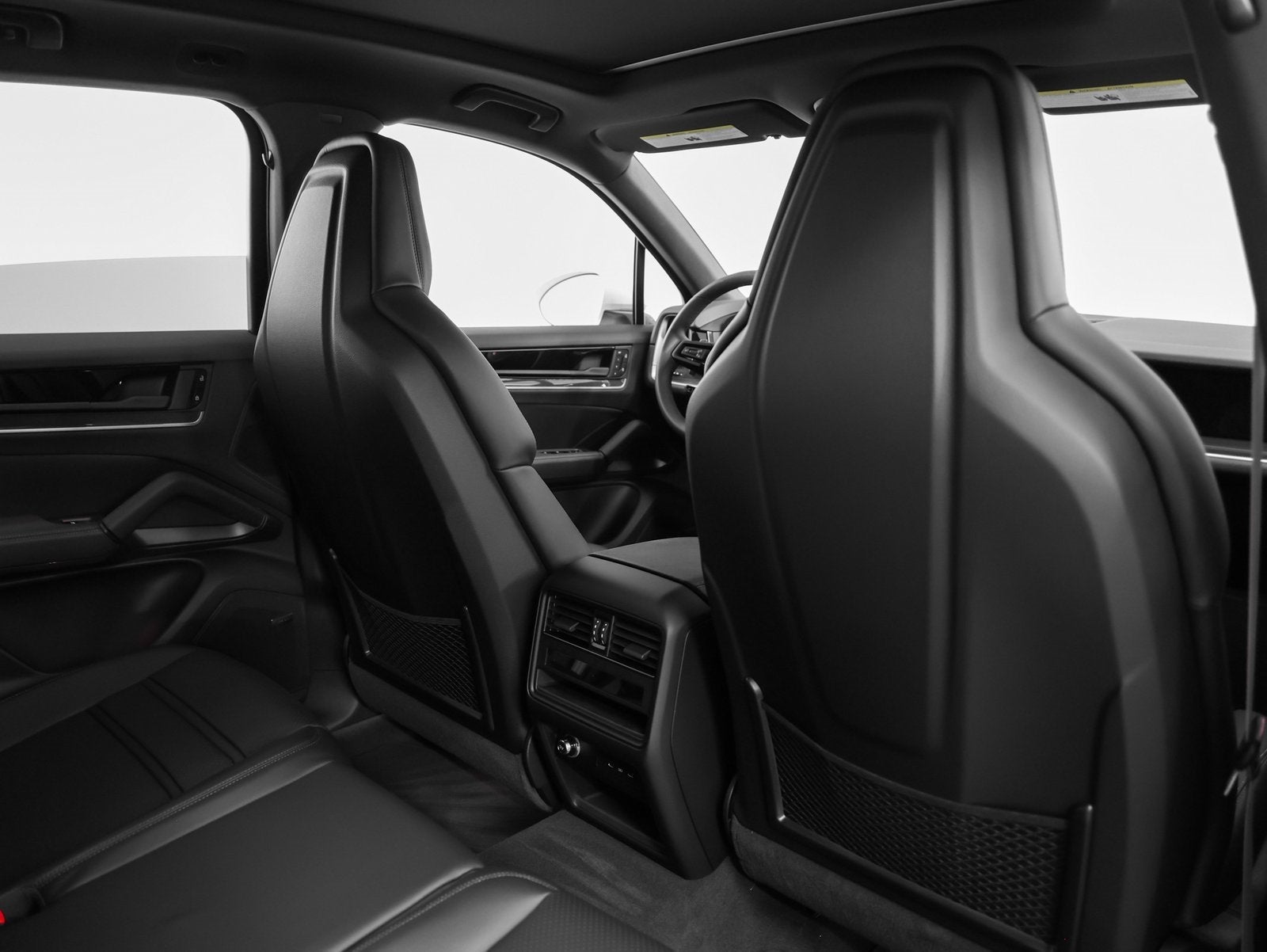 2025 Porsche Cayenne Base