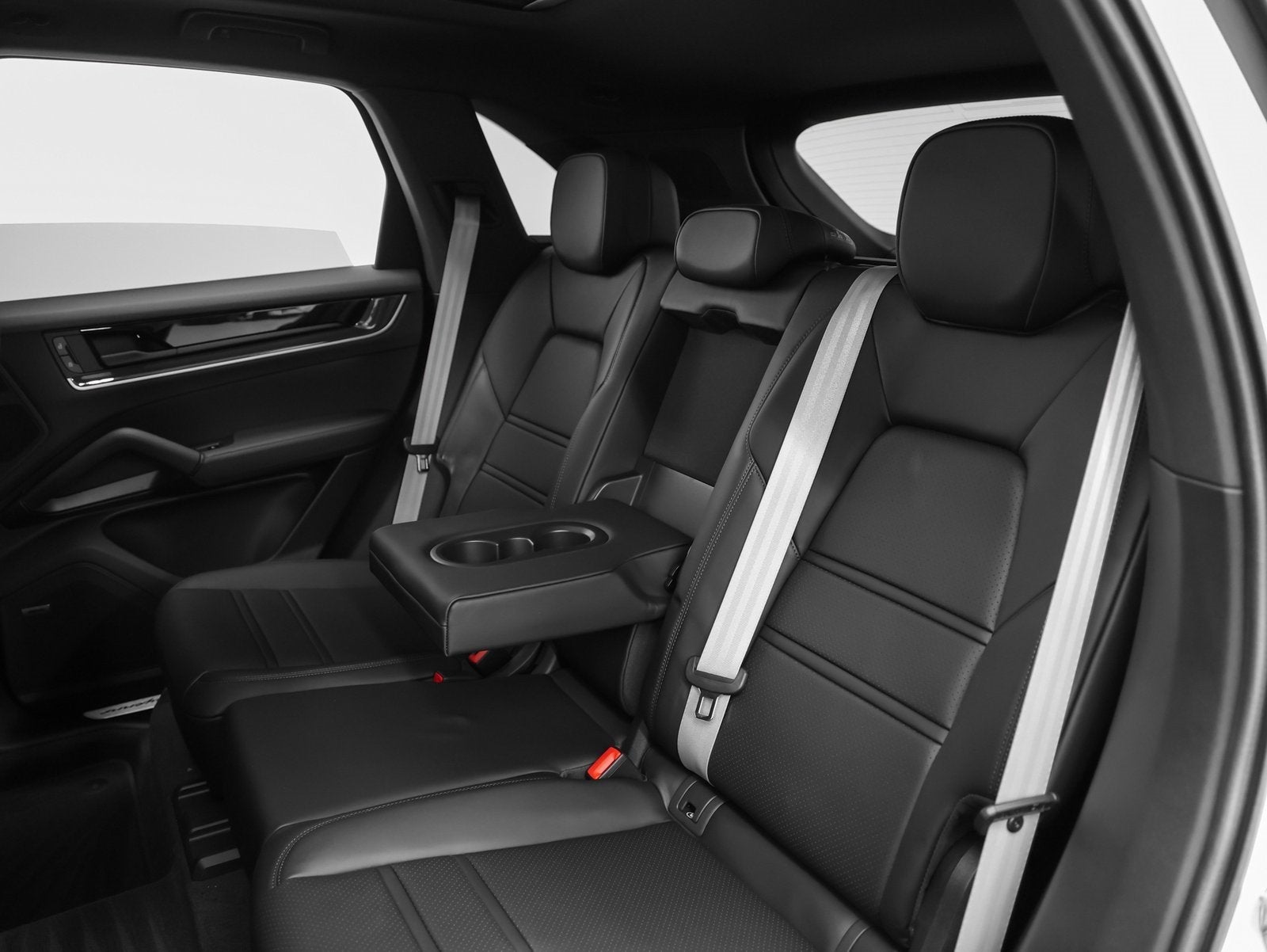 2025 Porsche Cayenne Base