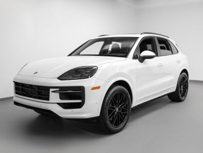 2025 Porsche Cayenne Base
