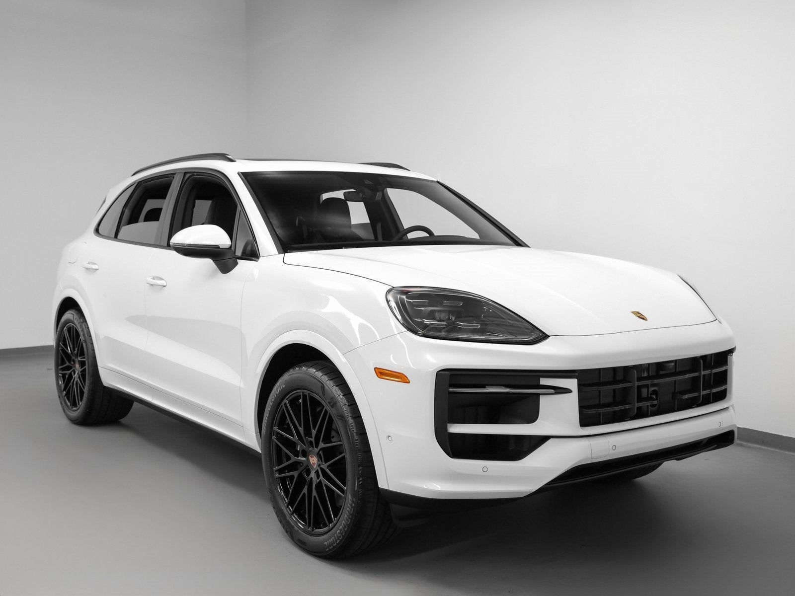 2025 Porsche Cayenne Base