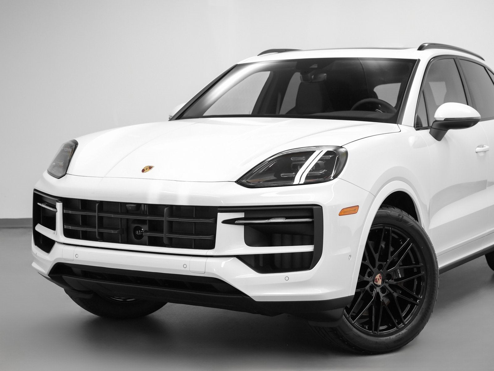 2025 Porsche Cayenne Base