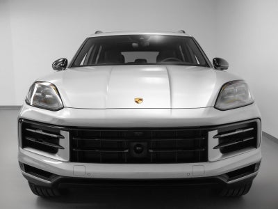 2025 Porsche Cayenne Base