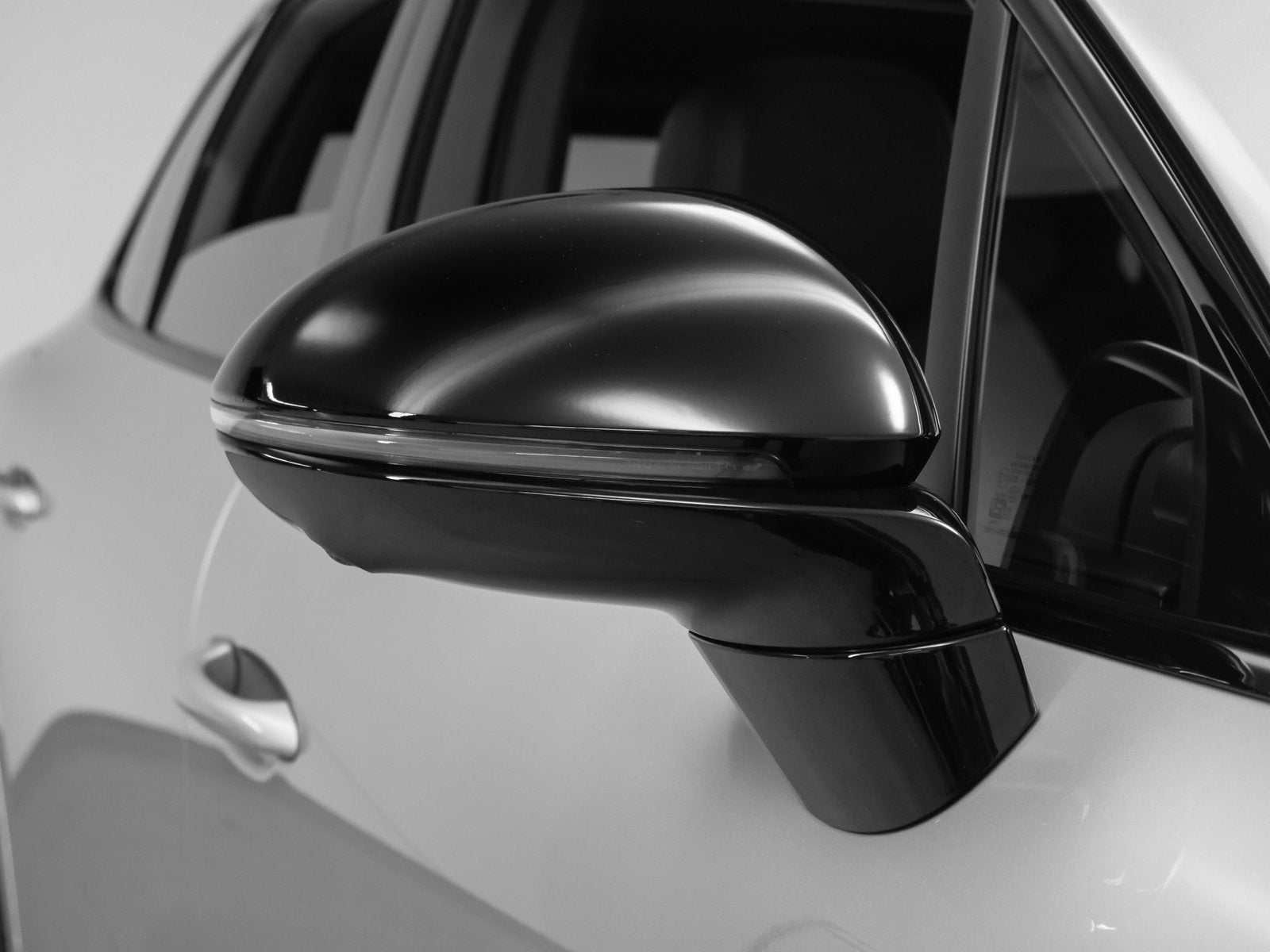 2025 Porsche Cayenne Base