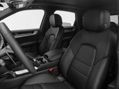 2025 Porsche Cayenne Base