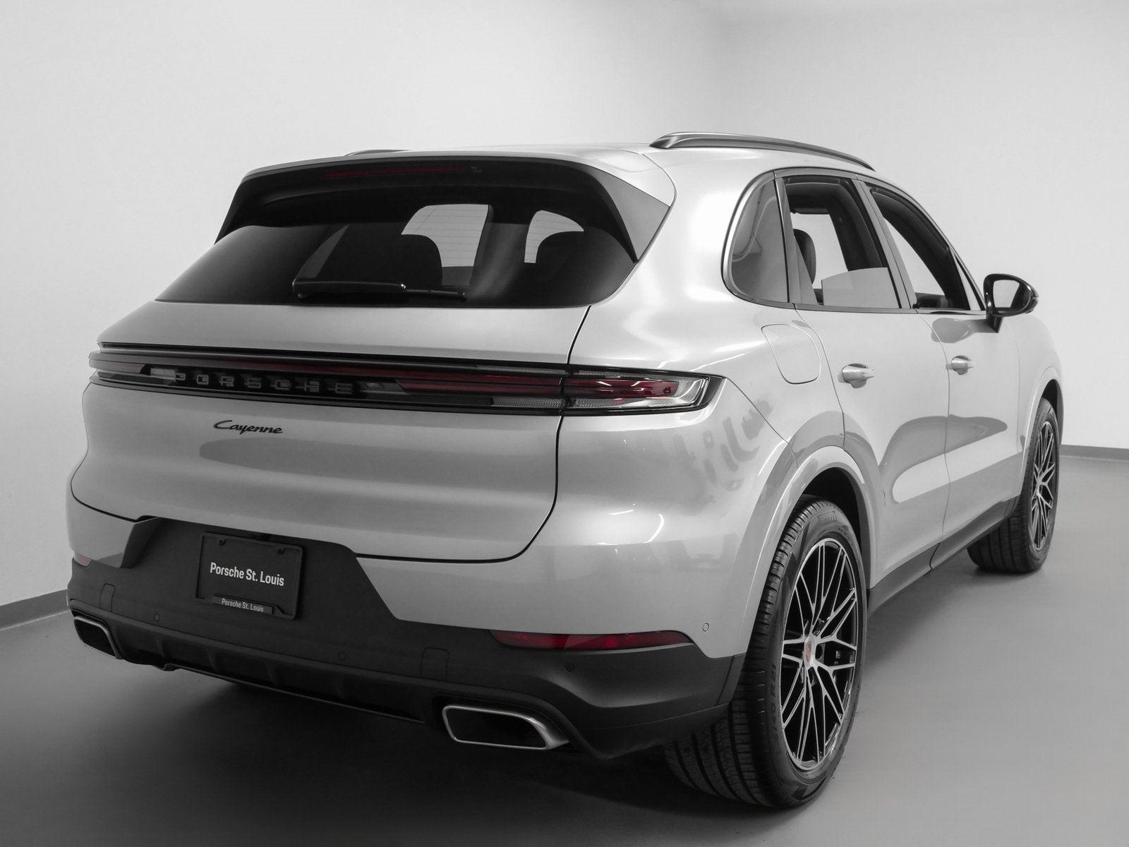 2025 Porsche Cayenne Base