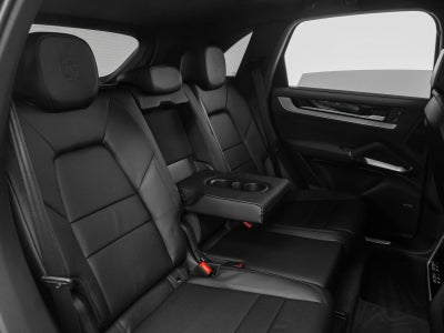 2025 Porsche Cayenne Base