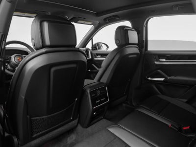 2025 Porsche Cayenne Base