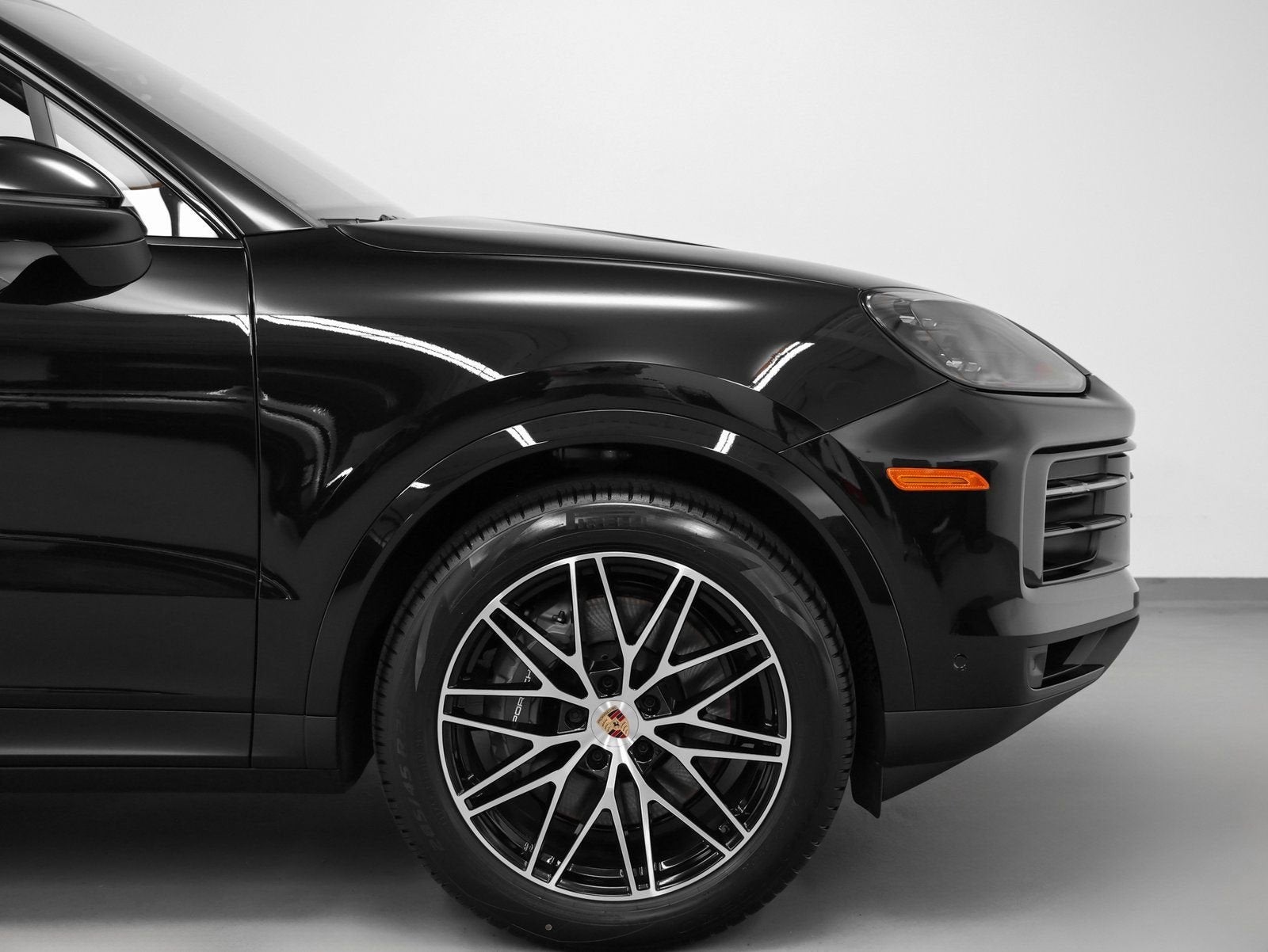 2025 Porsche Cayenne Base