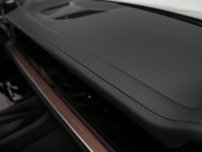 2025 Porsche Cayenne Base