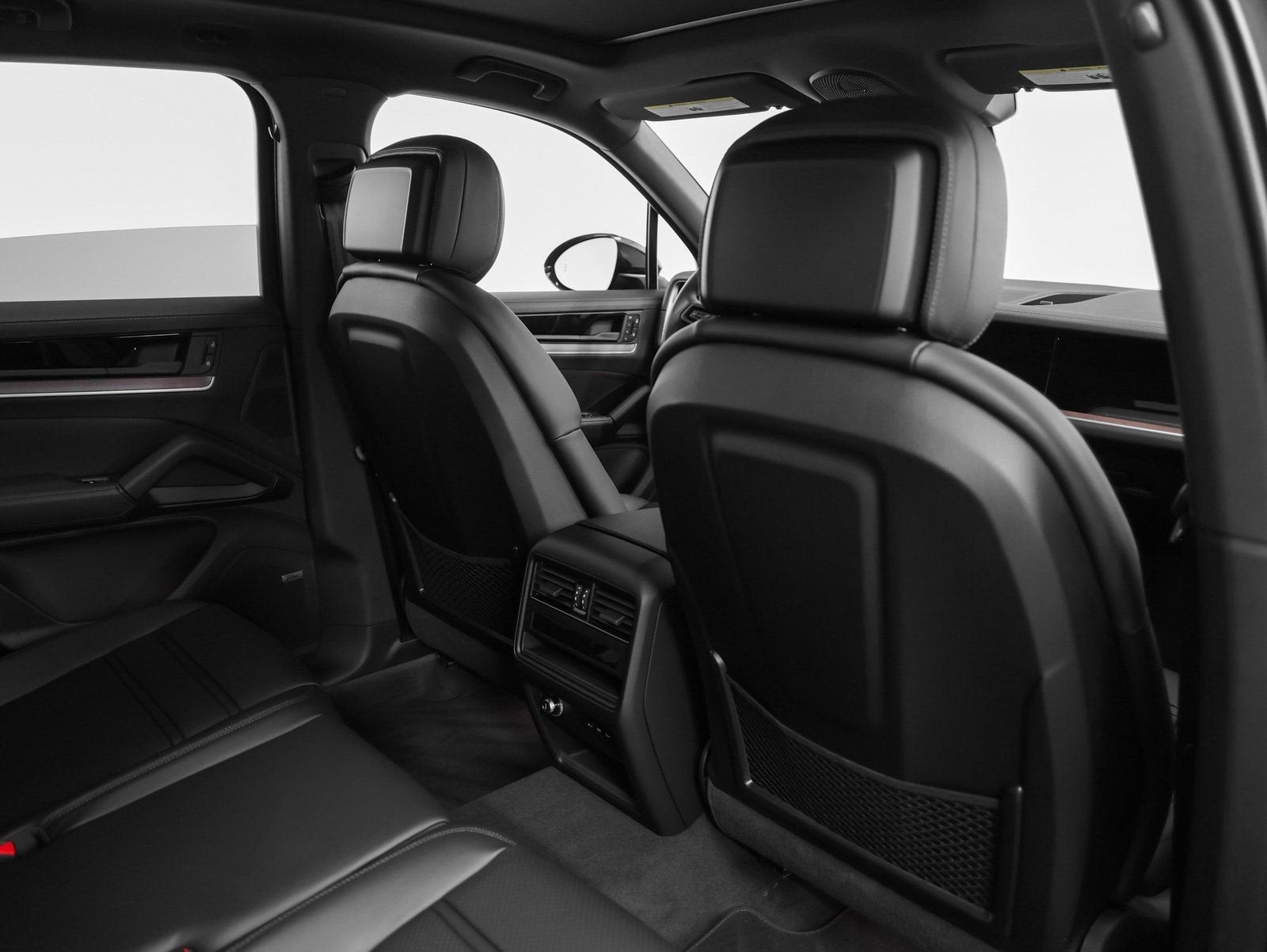 2025 Porsche Cayenne Base