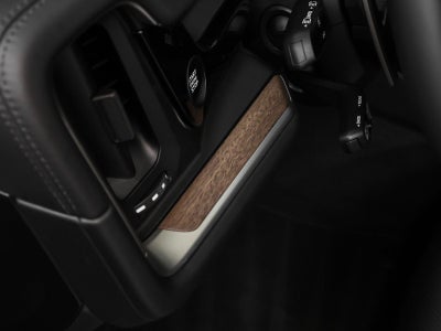 2025 Porsche Cayenne Base