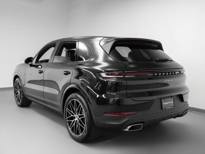 2025 Porsche Cayenne Base
