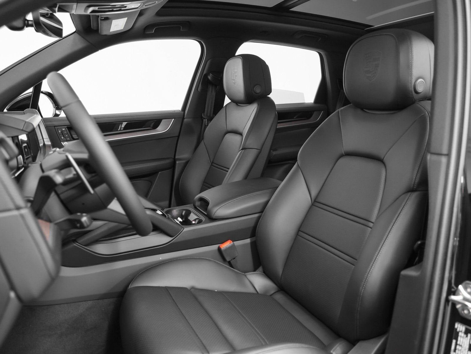 2025 Porsche Cayenne Base