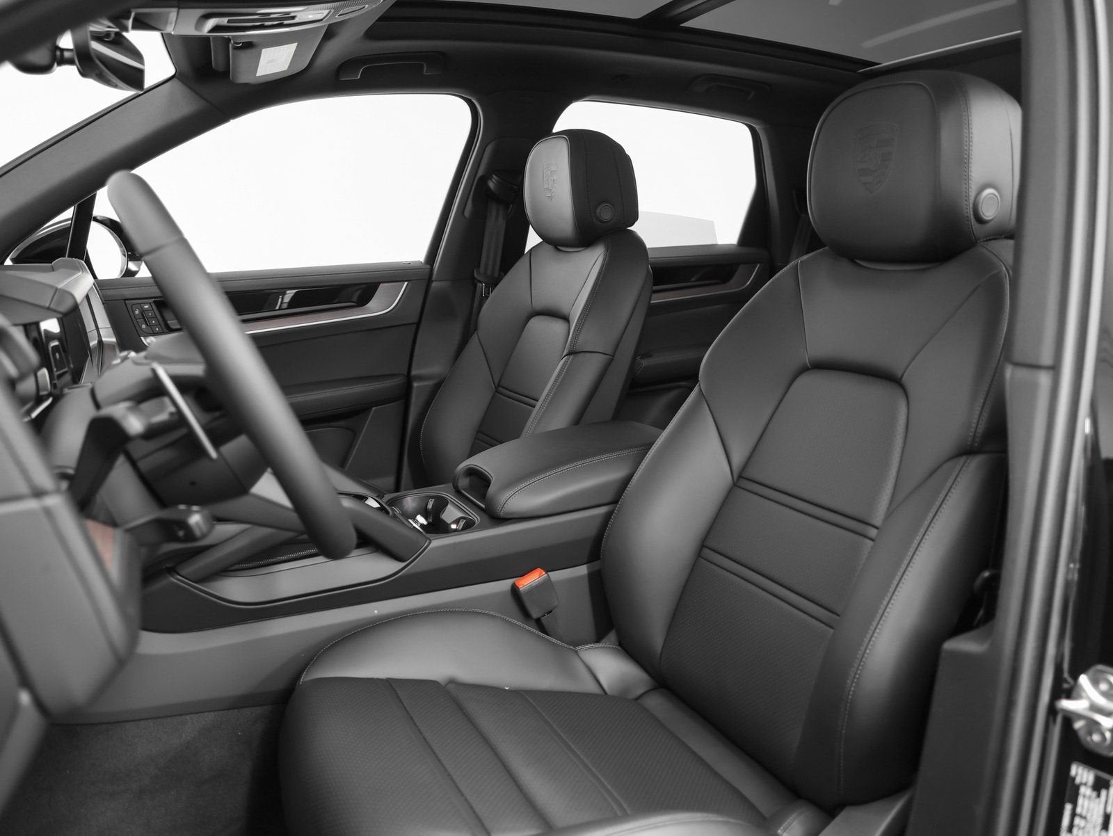 2025 Porsche Cayenne Base