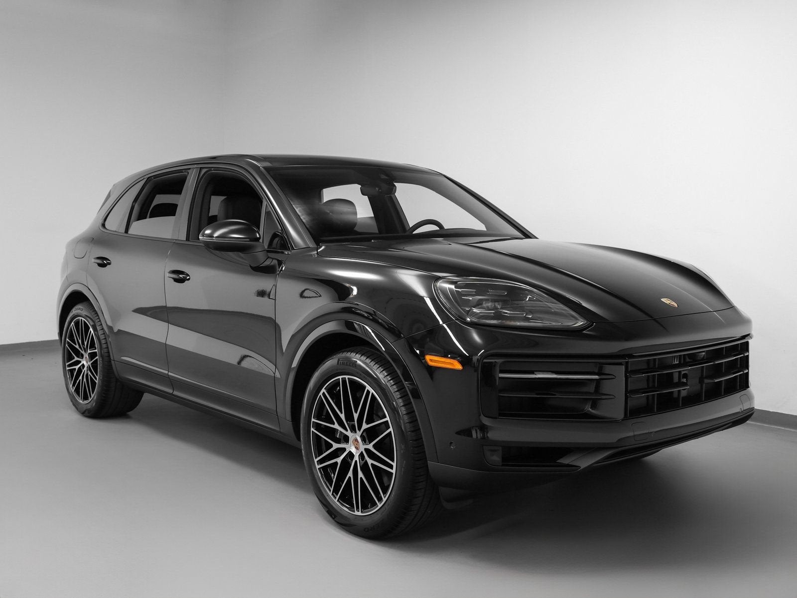 2025 Porsche Cayenne Base