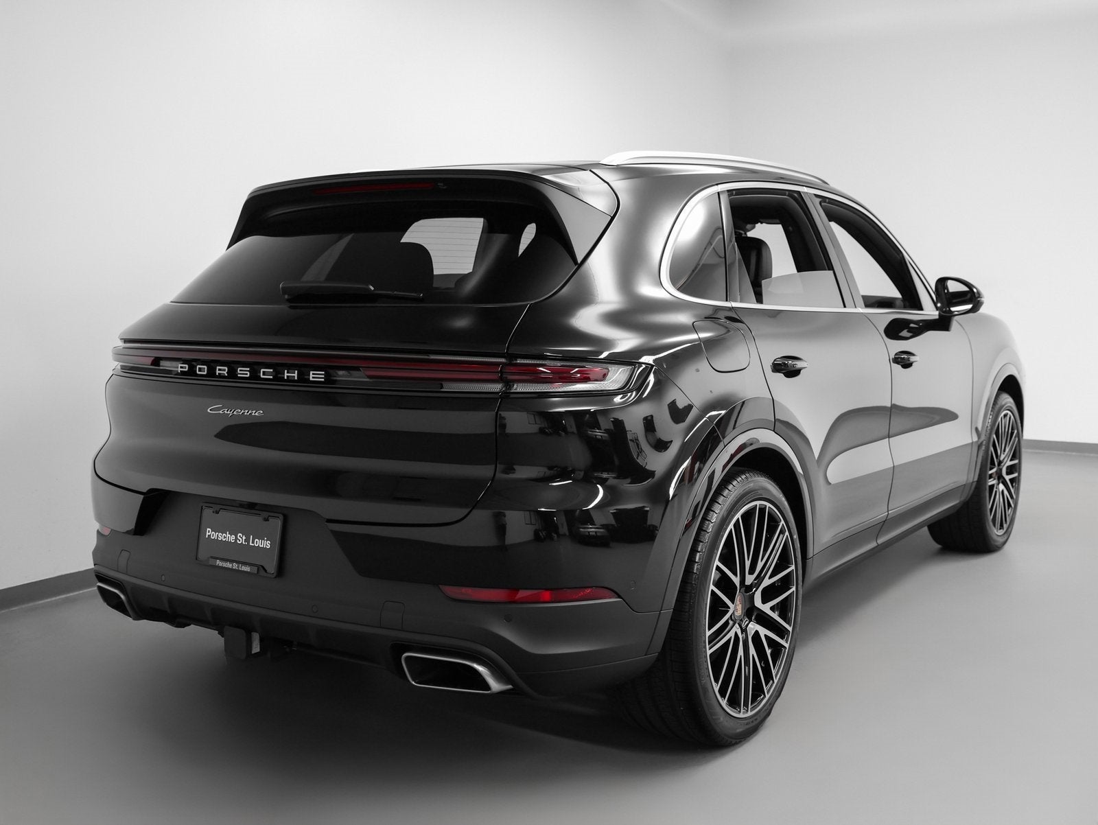 2025 Porsche Cayenne Base