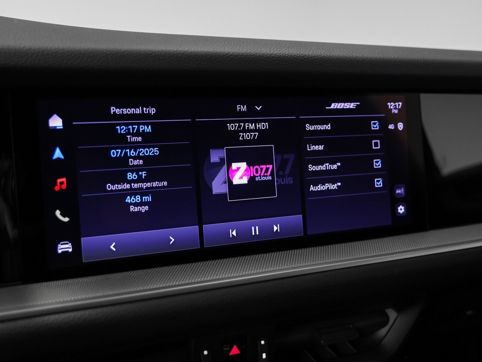 2025 Porsche Cayenne Base