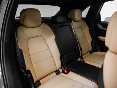 2025 Porsche Cayenne Base