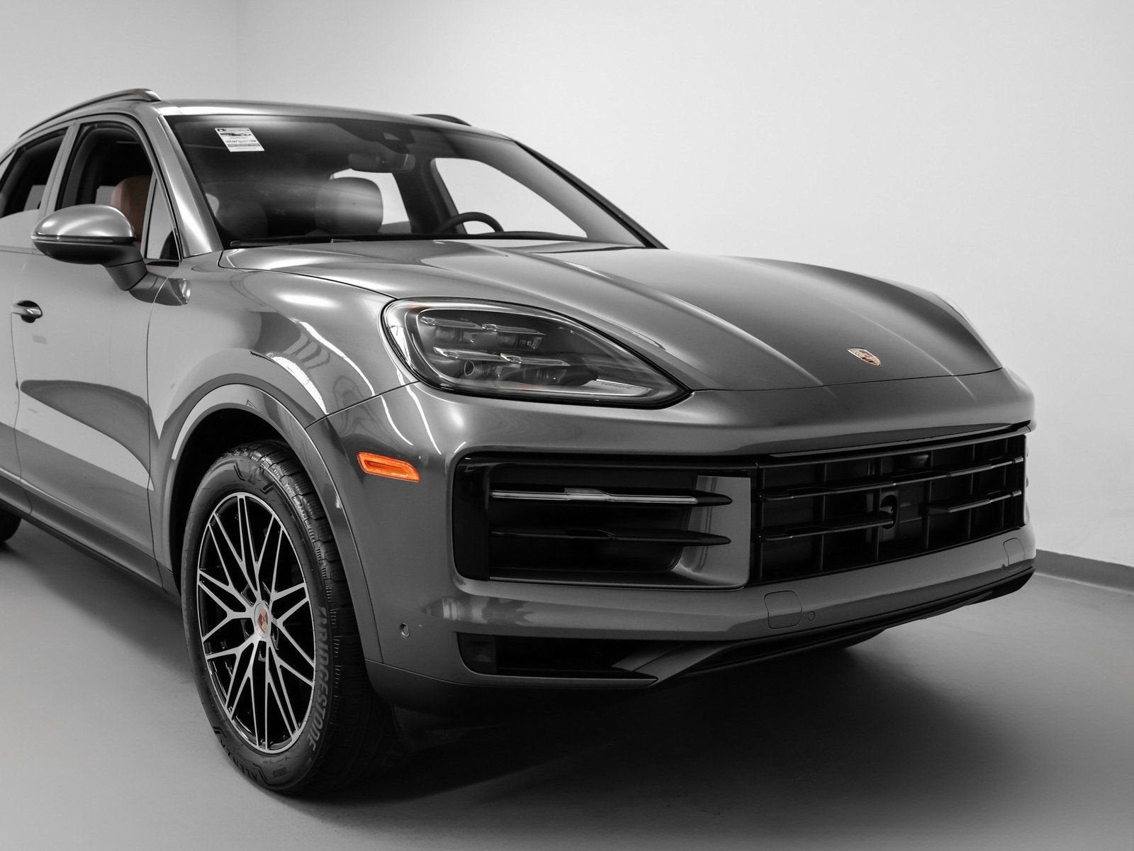 2025 Porsche Cayenne Base