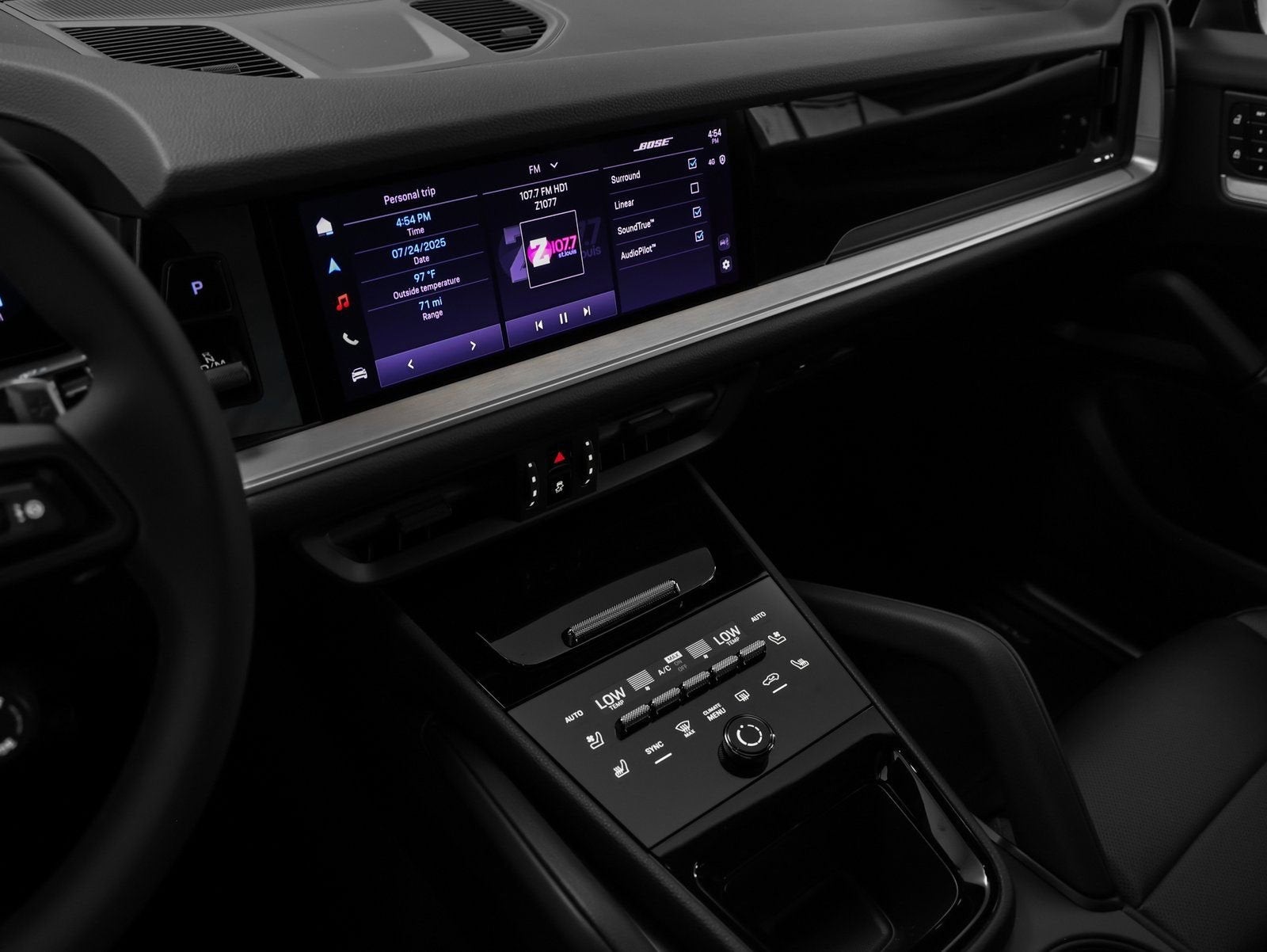 2025 Porsche Cayenne Base