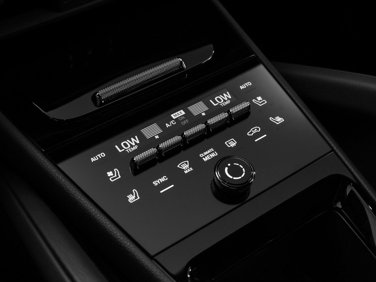 2025 Porsche Cayenne Base