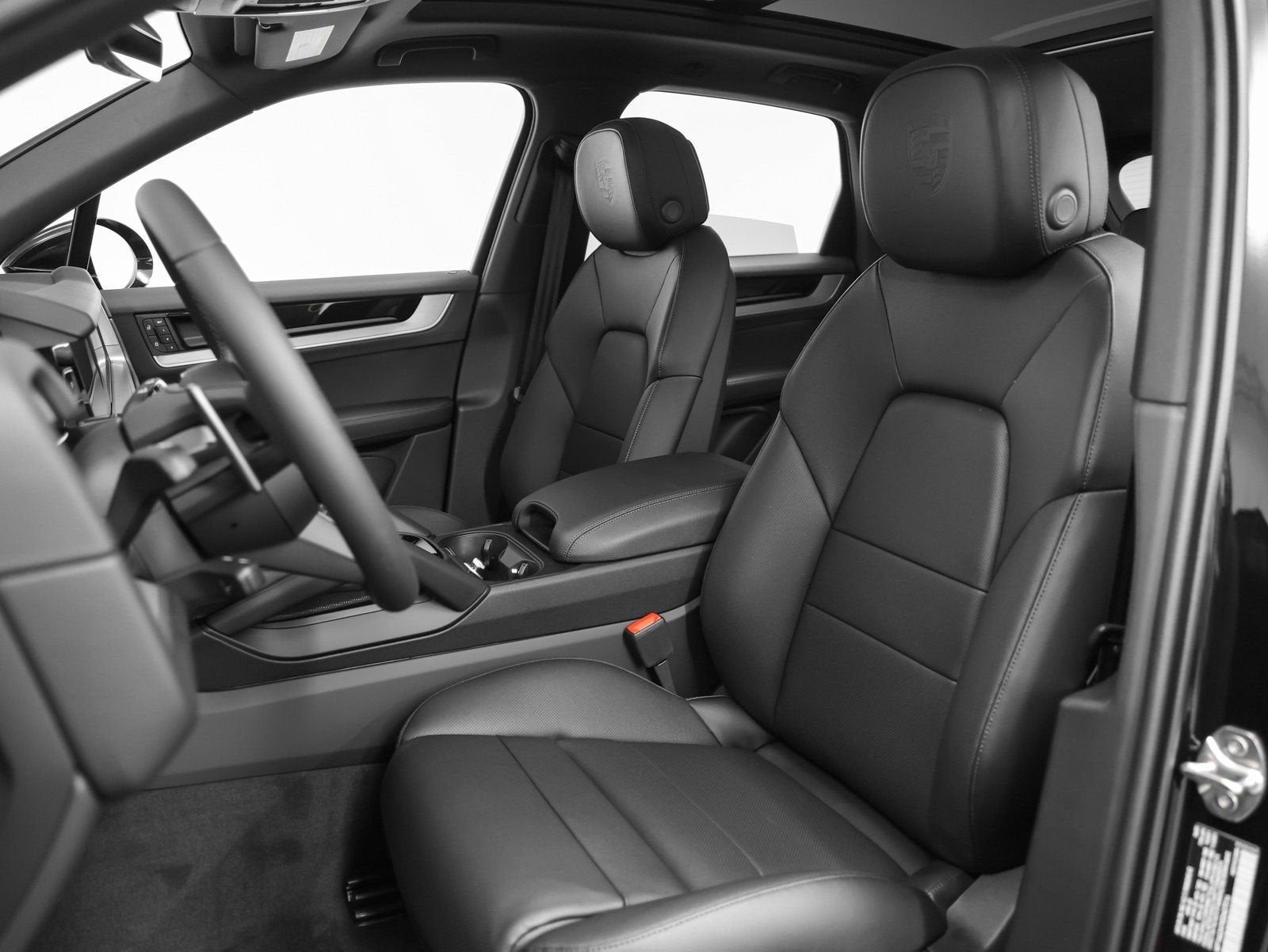 2025 Porsche Cayenne Base