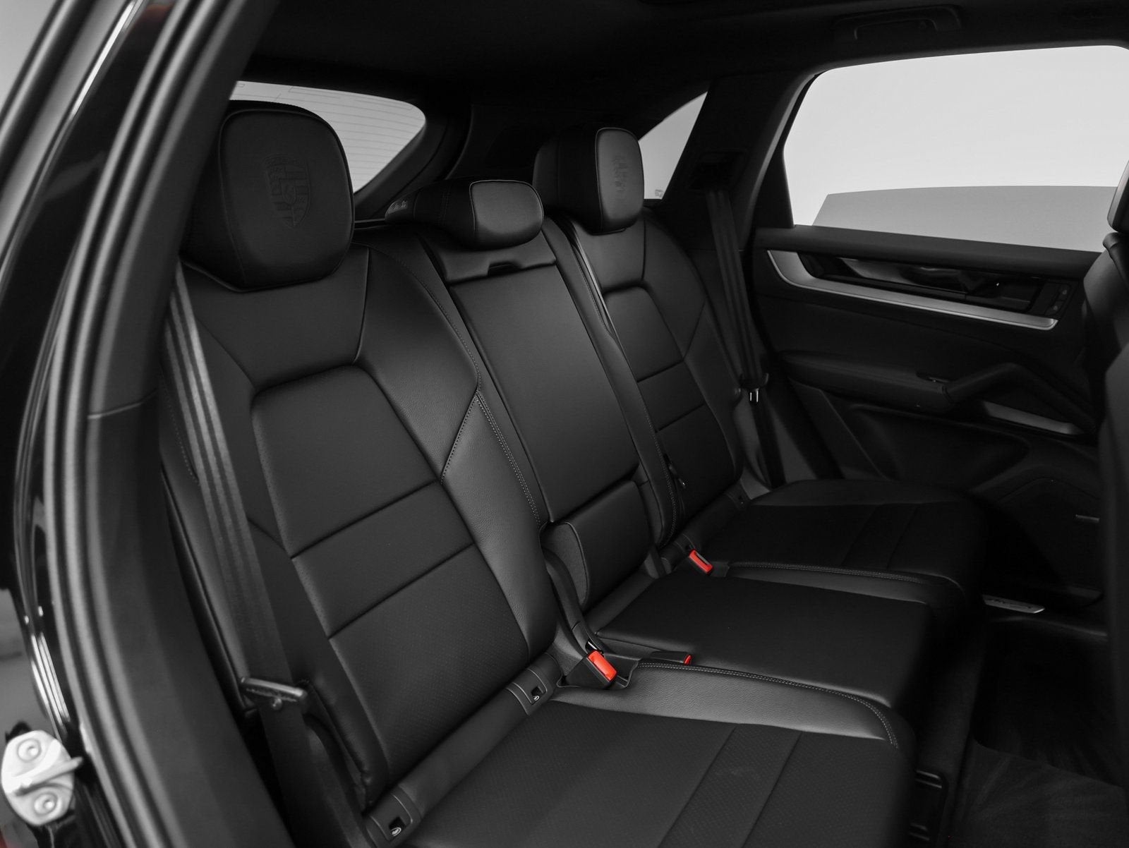 2025 Porsche Cayenne Base