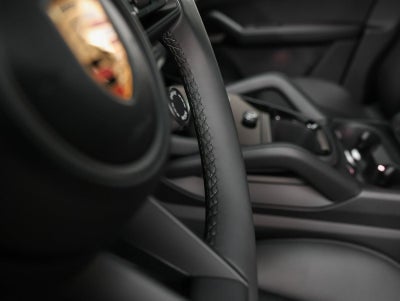 2025 Porsche Cayenne Base