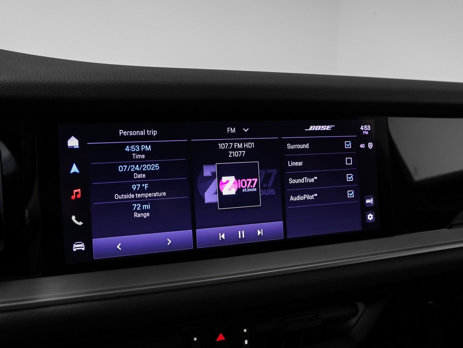 2025 Porsche Cayenne Base