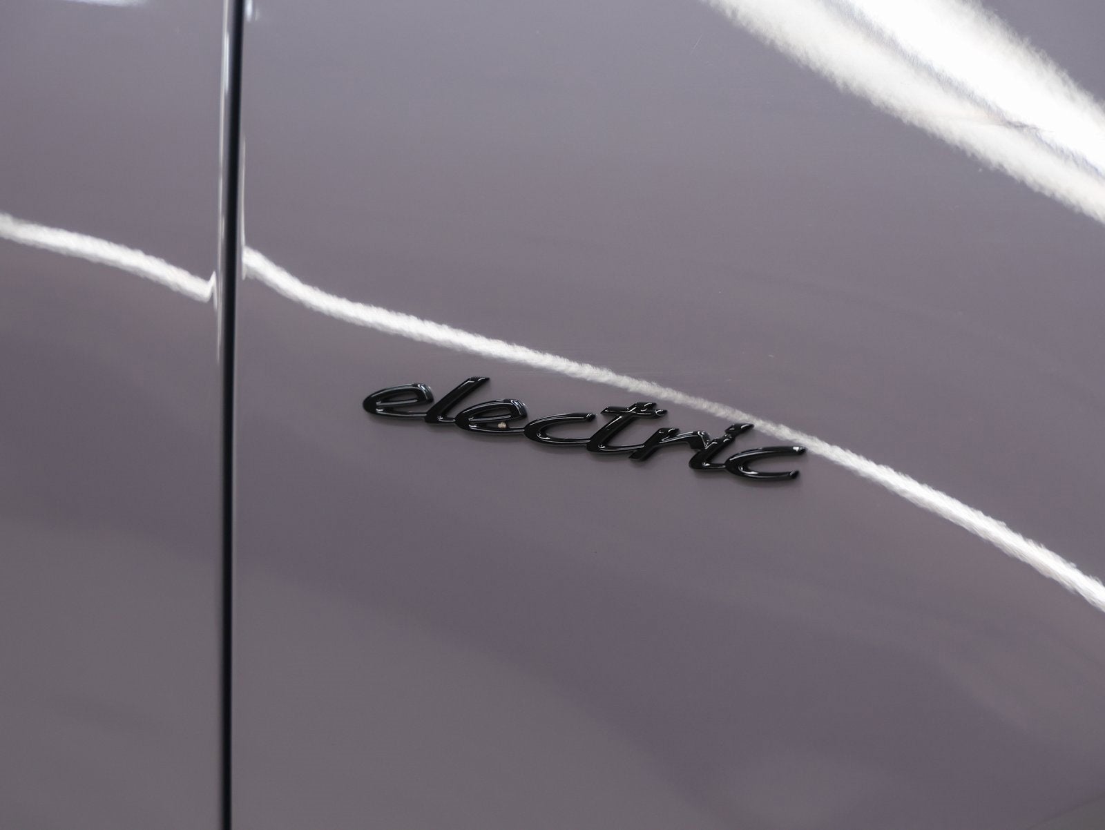 2025 Porsche Macan Electric 4