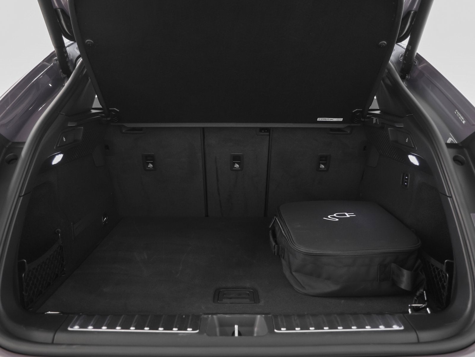 2025 Porsche Macan Electric 4