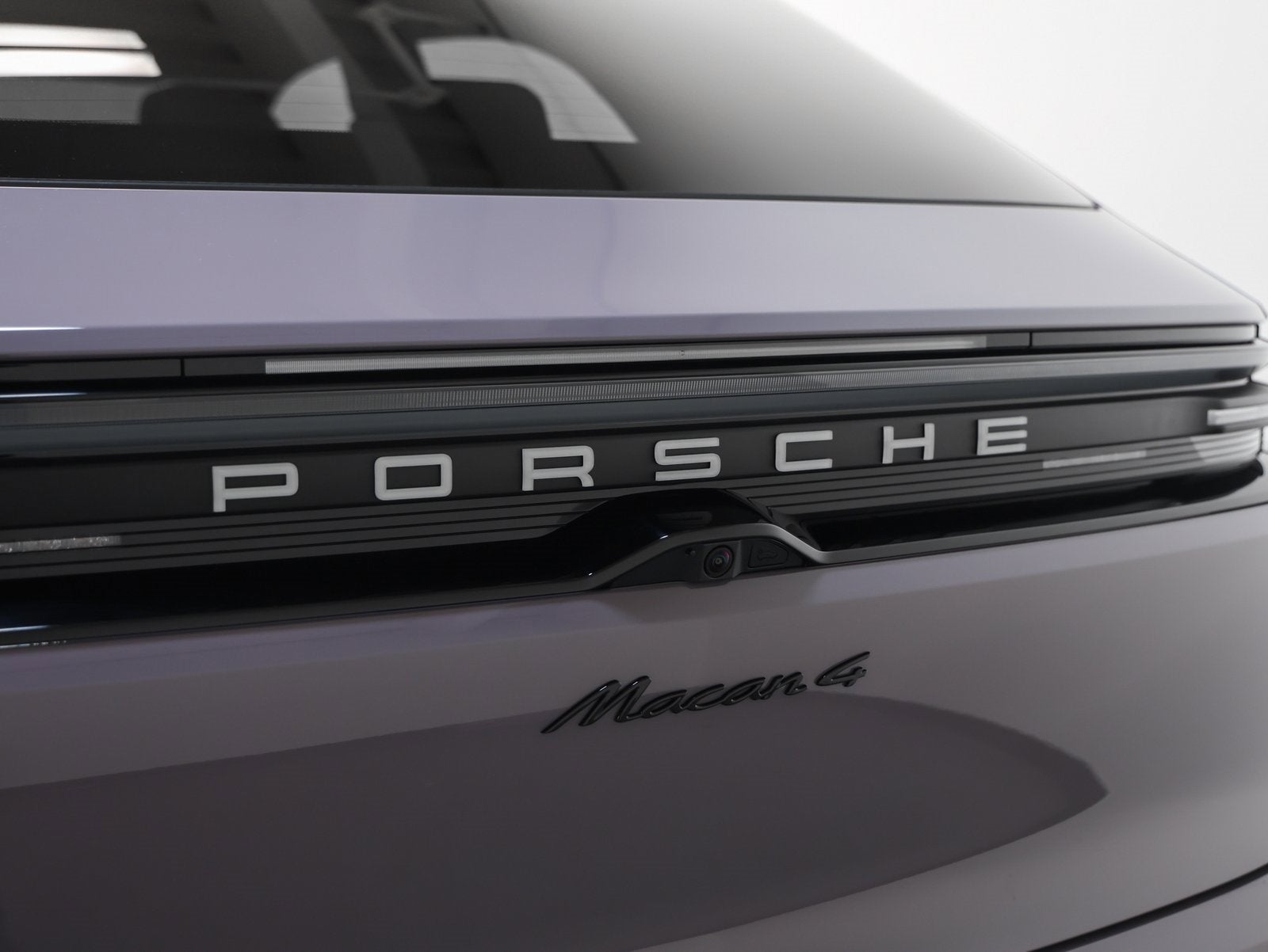 2025 Porsche Macan Electric 4