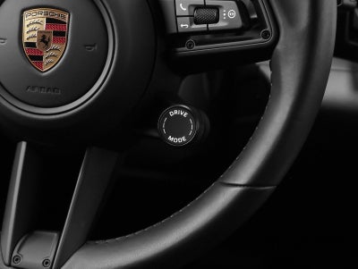 2025 Porsche Macan Electric 4