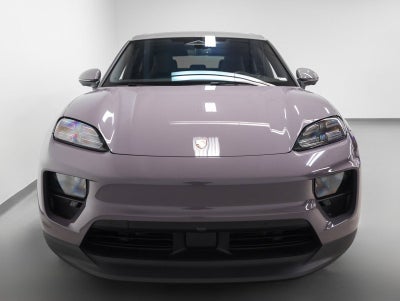 2025 Porsche Macan Electric 4