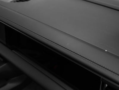 2025 Porsche Macan Electric 4