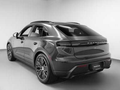 2025 Porsche Macan Electric 4