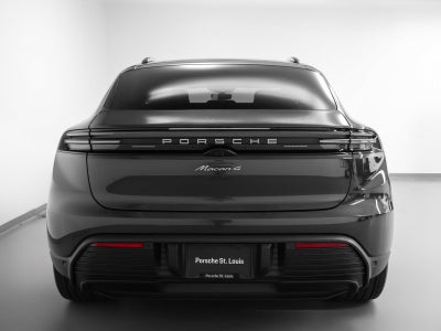 2025 Porsche Macan Electric 4