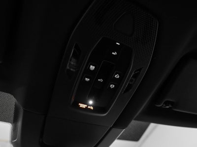 2025 Porsche Macan Electric 4