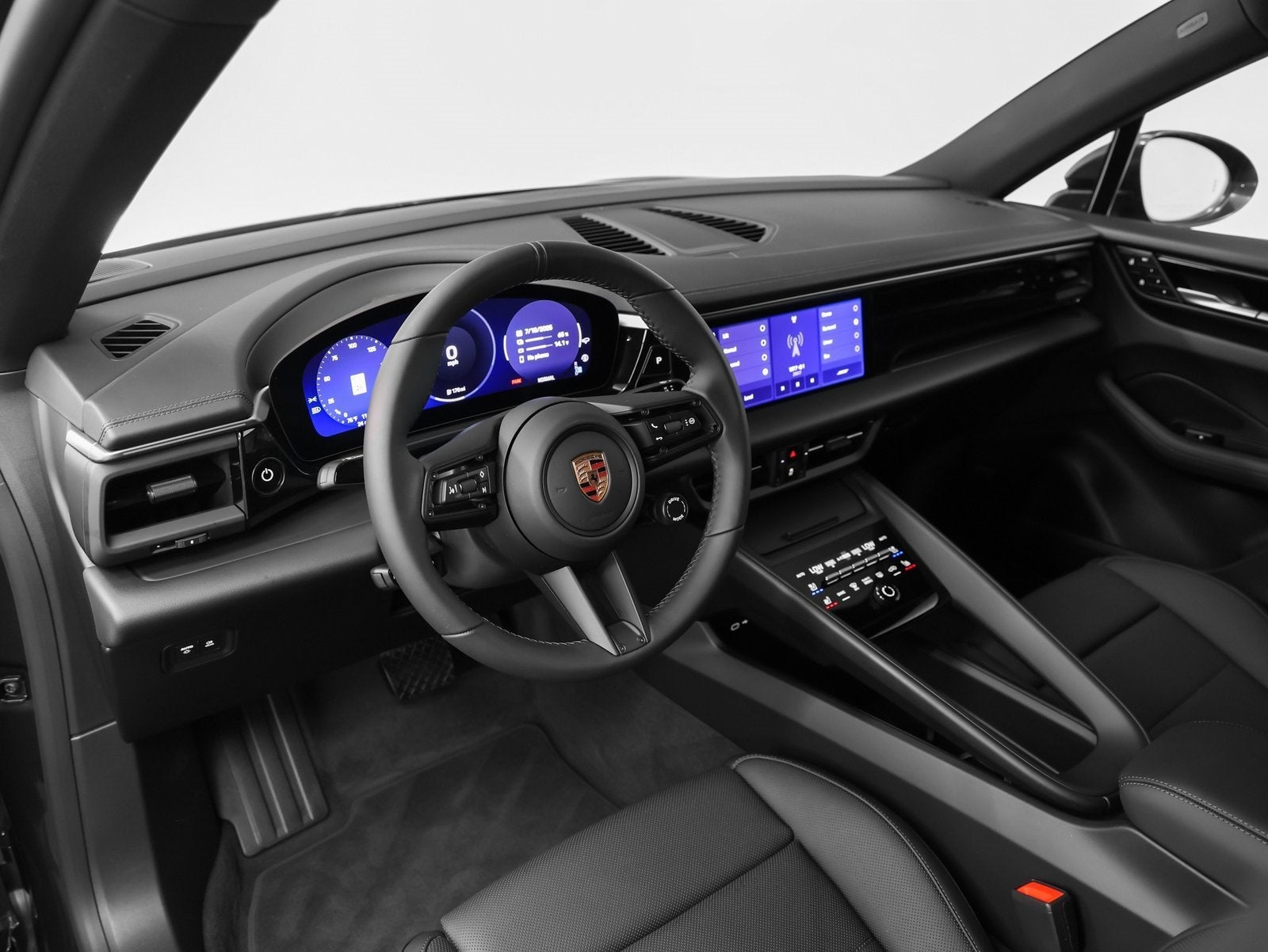 2025 Porsche Macan Electric 4