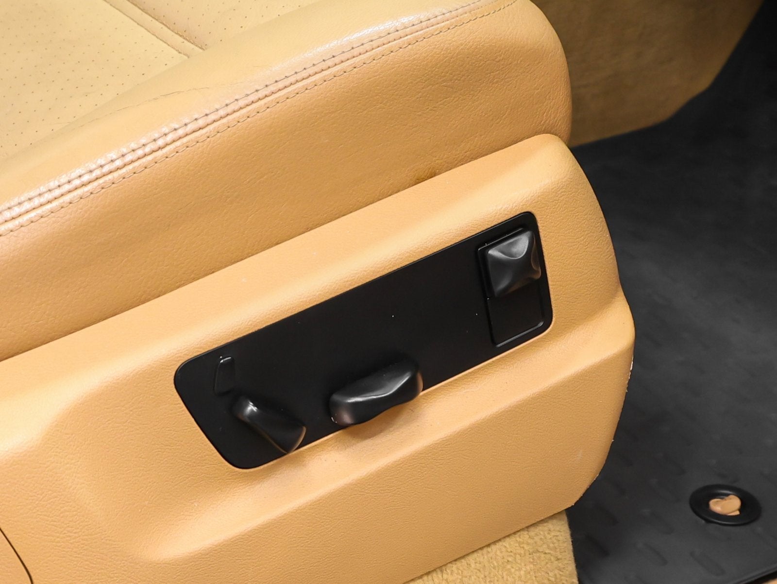 2005 Porsche Cayenne S