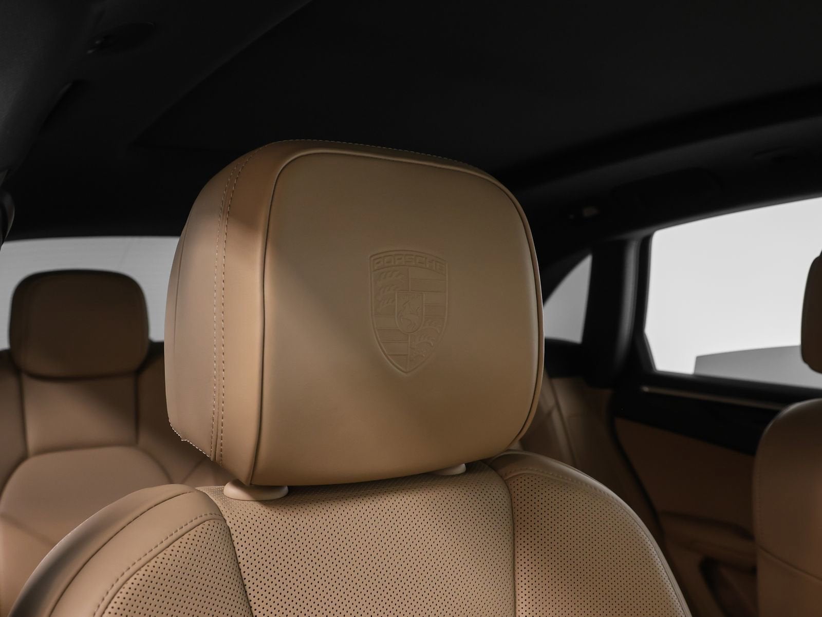 2021 Porsche Macan S