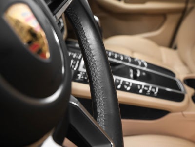 2021 Porsche Macan S