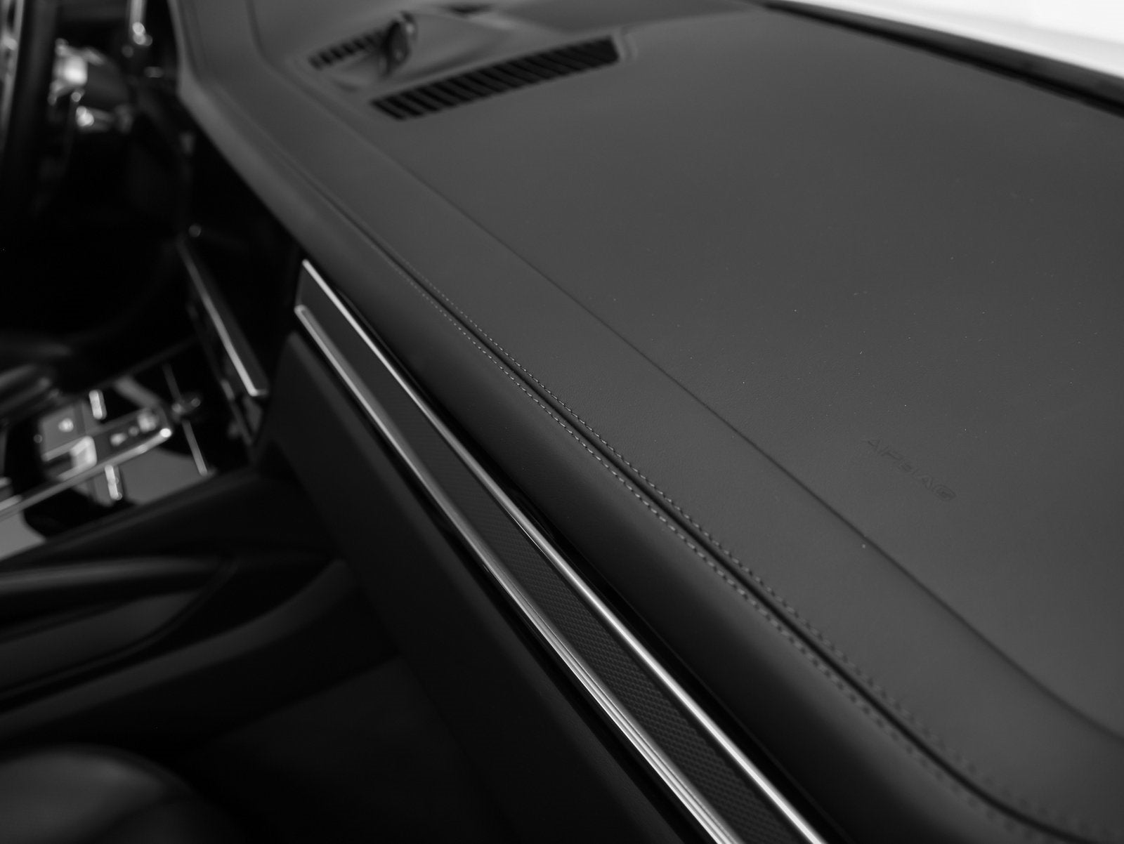 2023 Porsche Cayenne S Platinum Edition