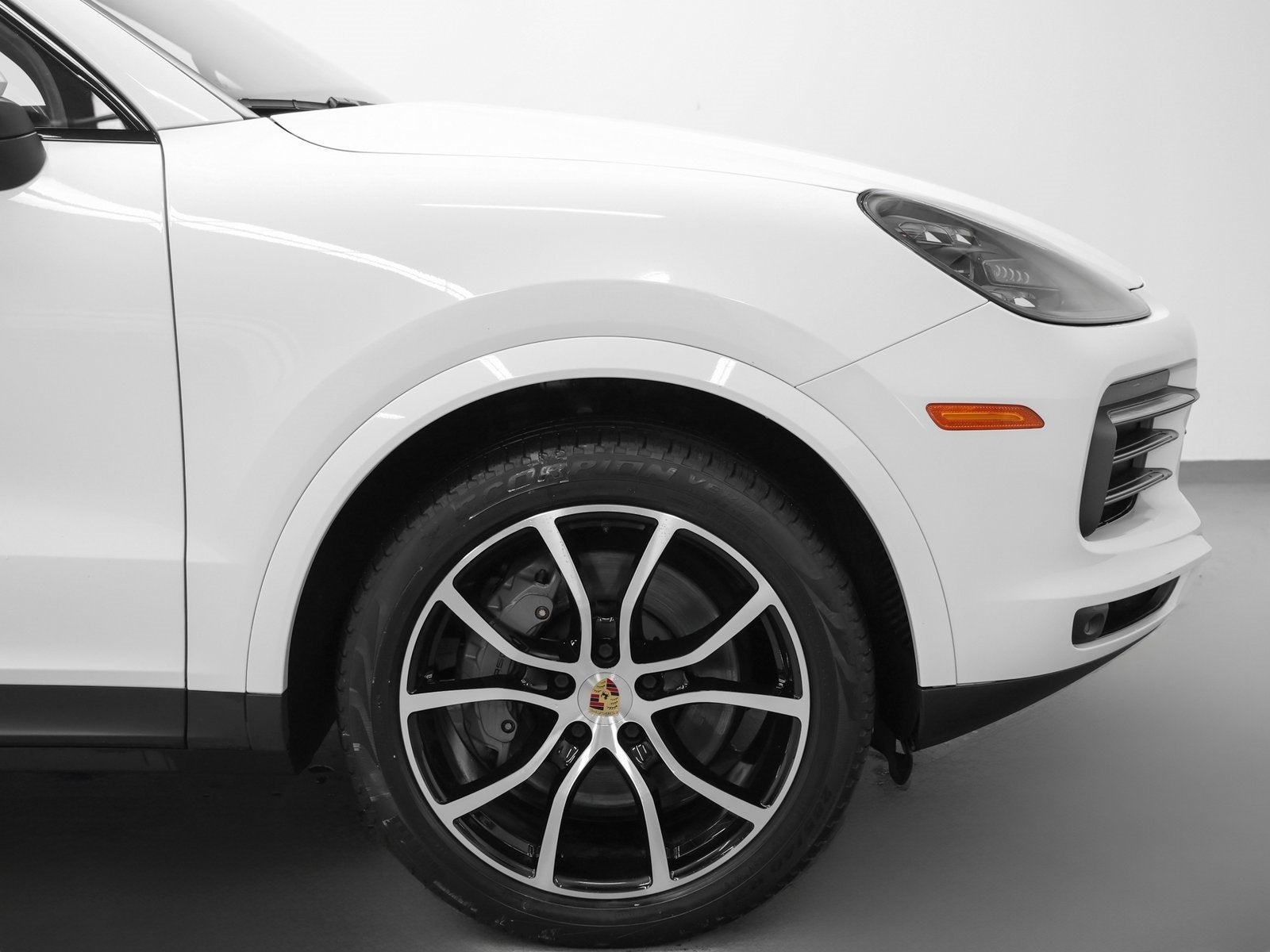 2023 Porsche Cayenne S Platinum Edition