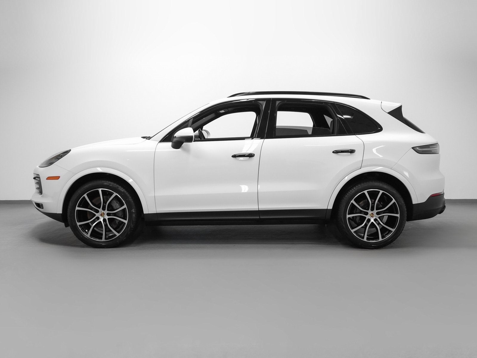 2023 Porsche Cayenne S Platinum Edition