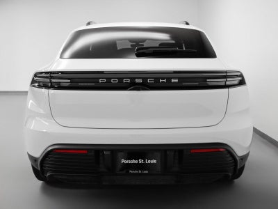 2025 Porsche Macan Electric 4S