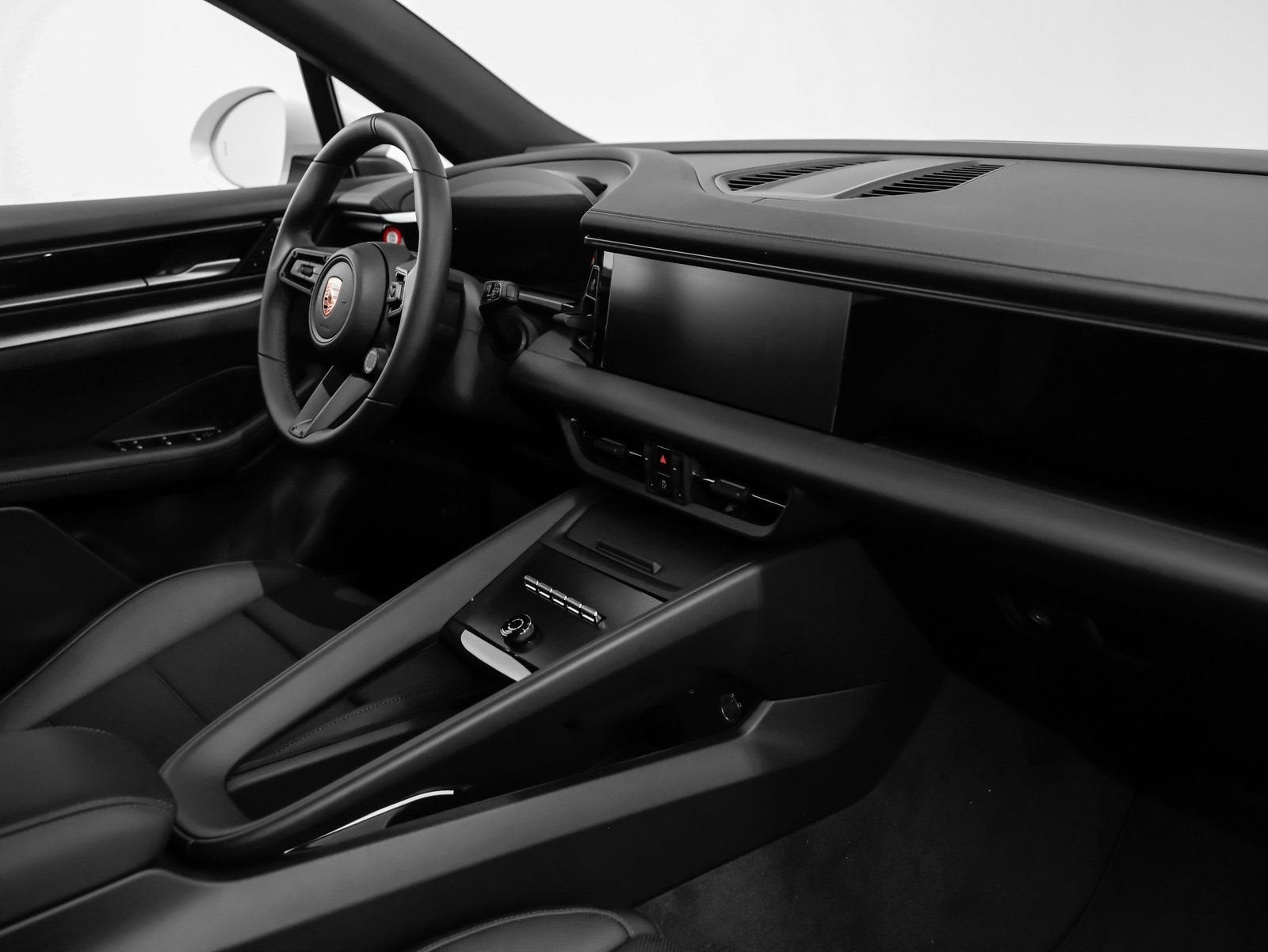 2025 Porsche Macan Electric 4S